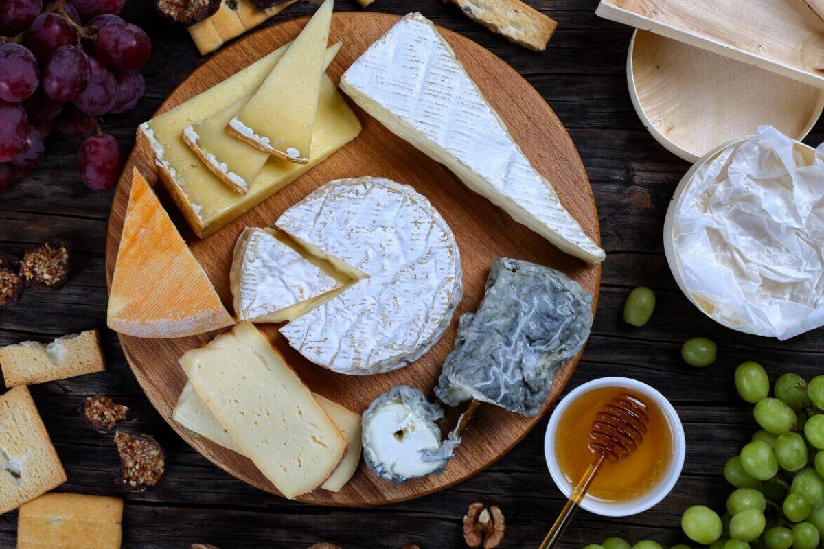 À la découverte des fromages AOP : tradition, goût et terroir