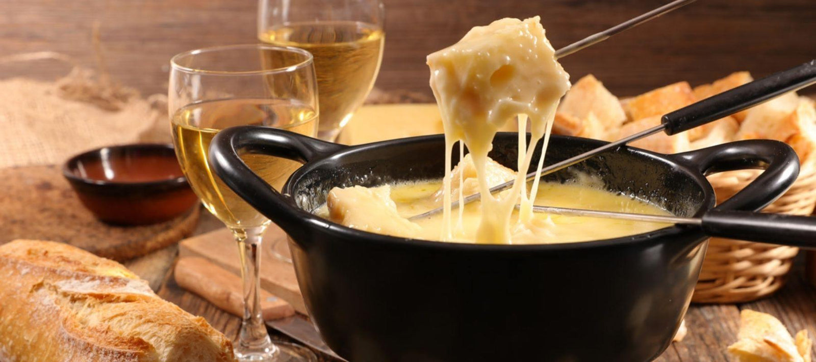 Changez votre dîner de Noël: faites de la fondue! - Fromagerie du Château