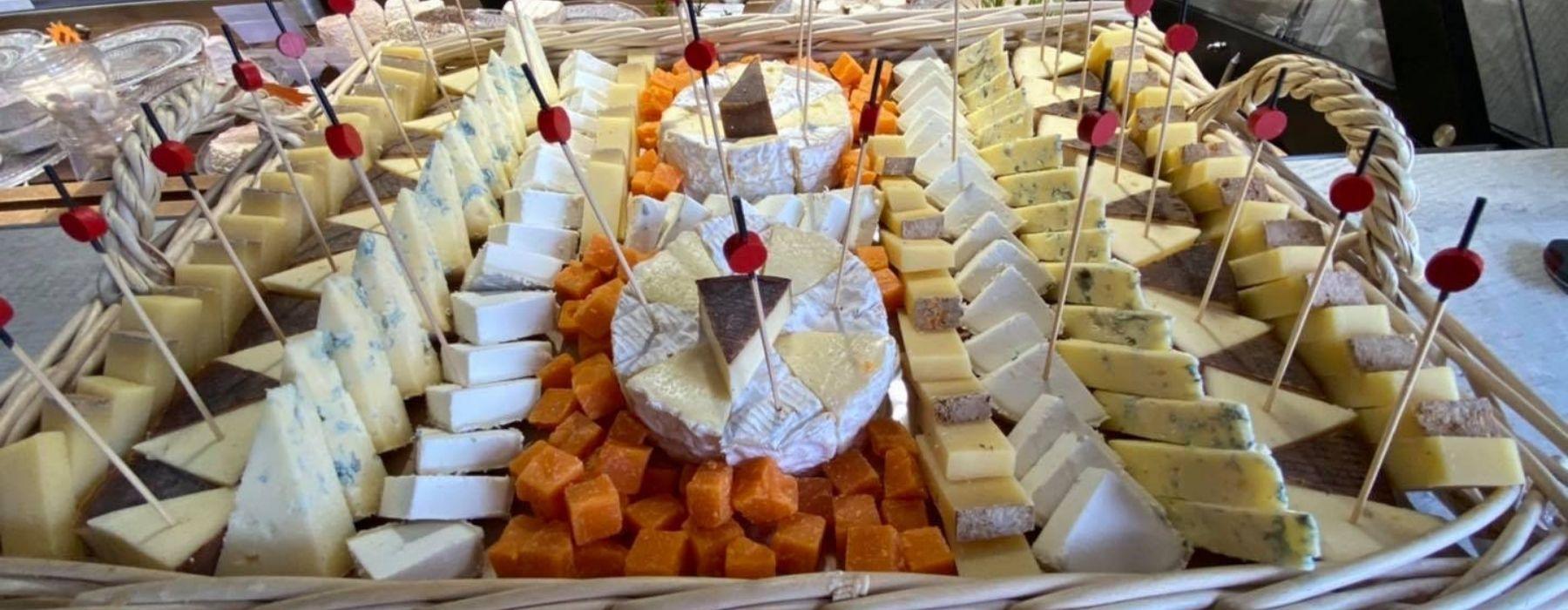 Découvrez nos plateaux fromages | Délices d'Eden Découvrez nos plateaux fromages | Délices d'Eden