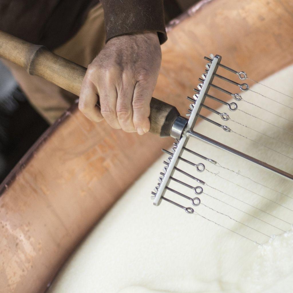 Baniere-4_1024x1024_164c7ae2-76bd-4318-9ce2-503b3bbc1bc9 - Fromagerie du Château