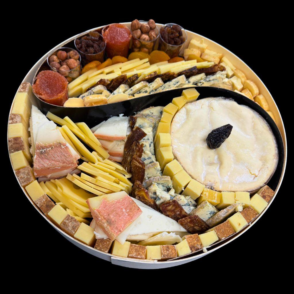 Boite apéro "TOUT SCHUSS" Hiver Savoyard pour 6 à 12 pers