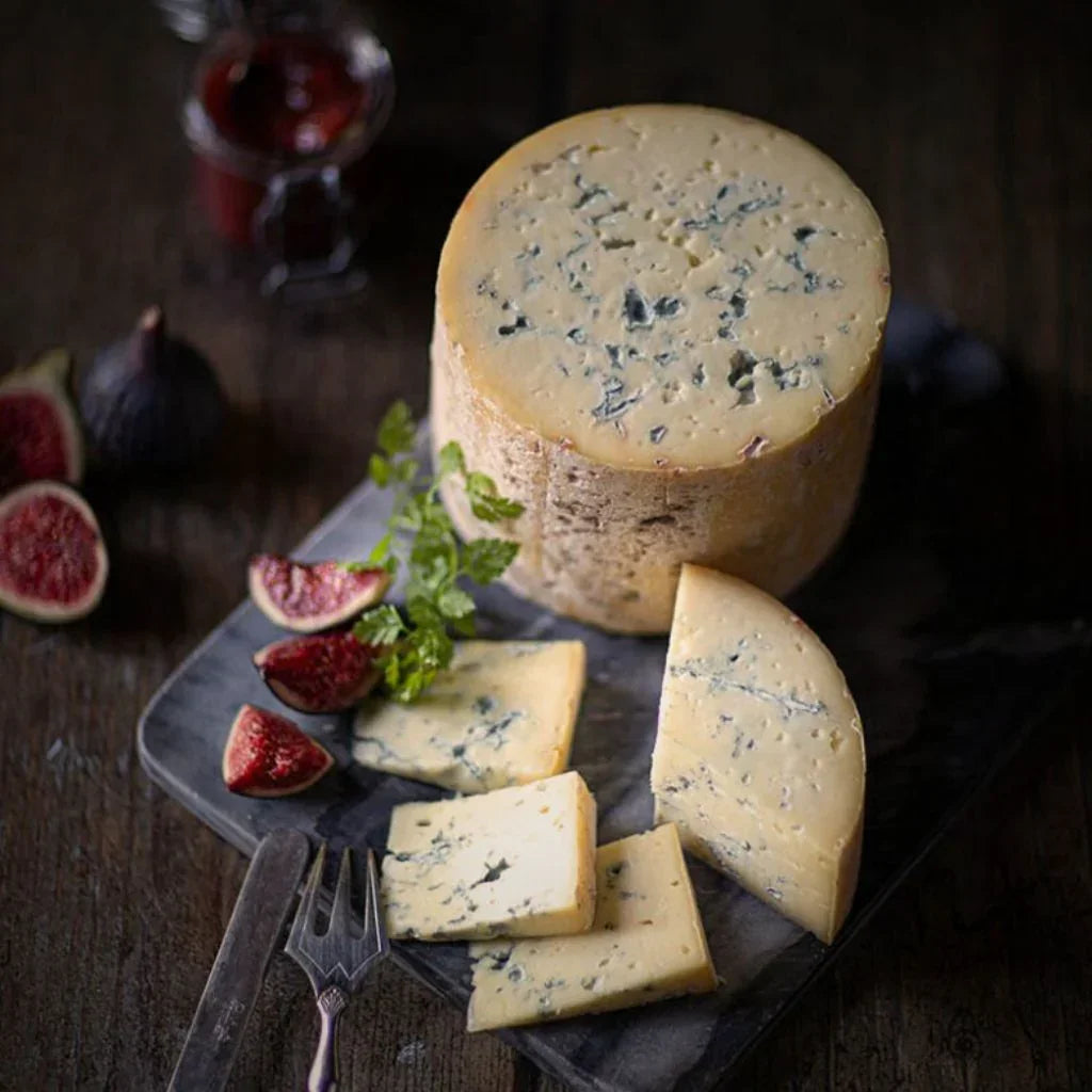 Fourme de Montbrison AOP Fermière au Lait Cru - Affinage Traditionnel