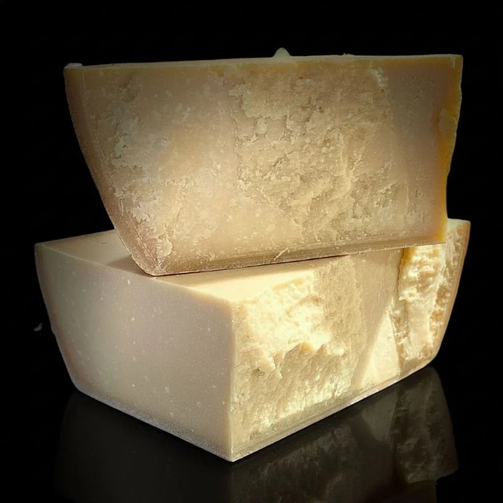 Parmigiano‑Reggiano AOP Fromage d’Italie 24mois d'affinage minimum