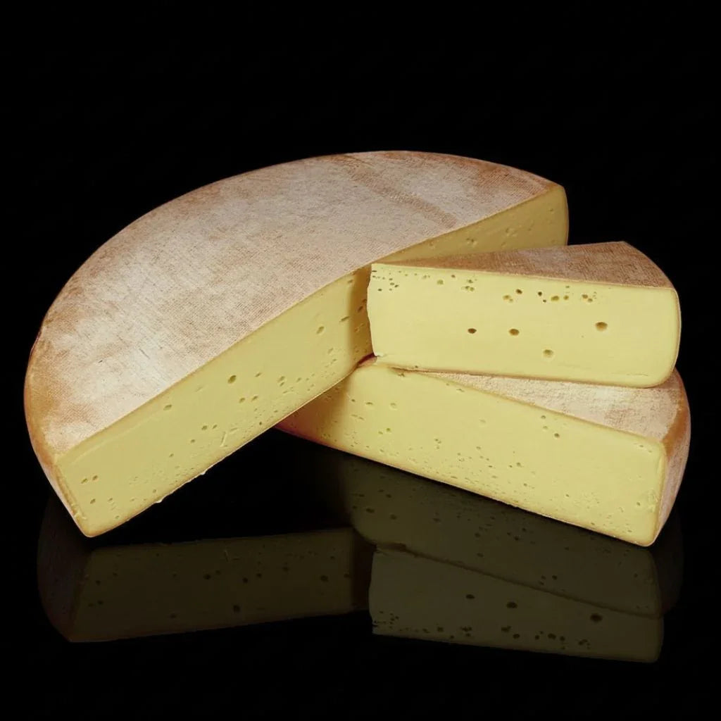 Raclette Suisse d'Alpage affinage 4 mois - 1600 mètres dans les nuages