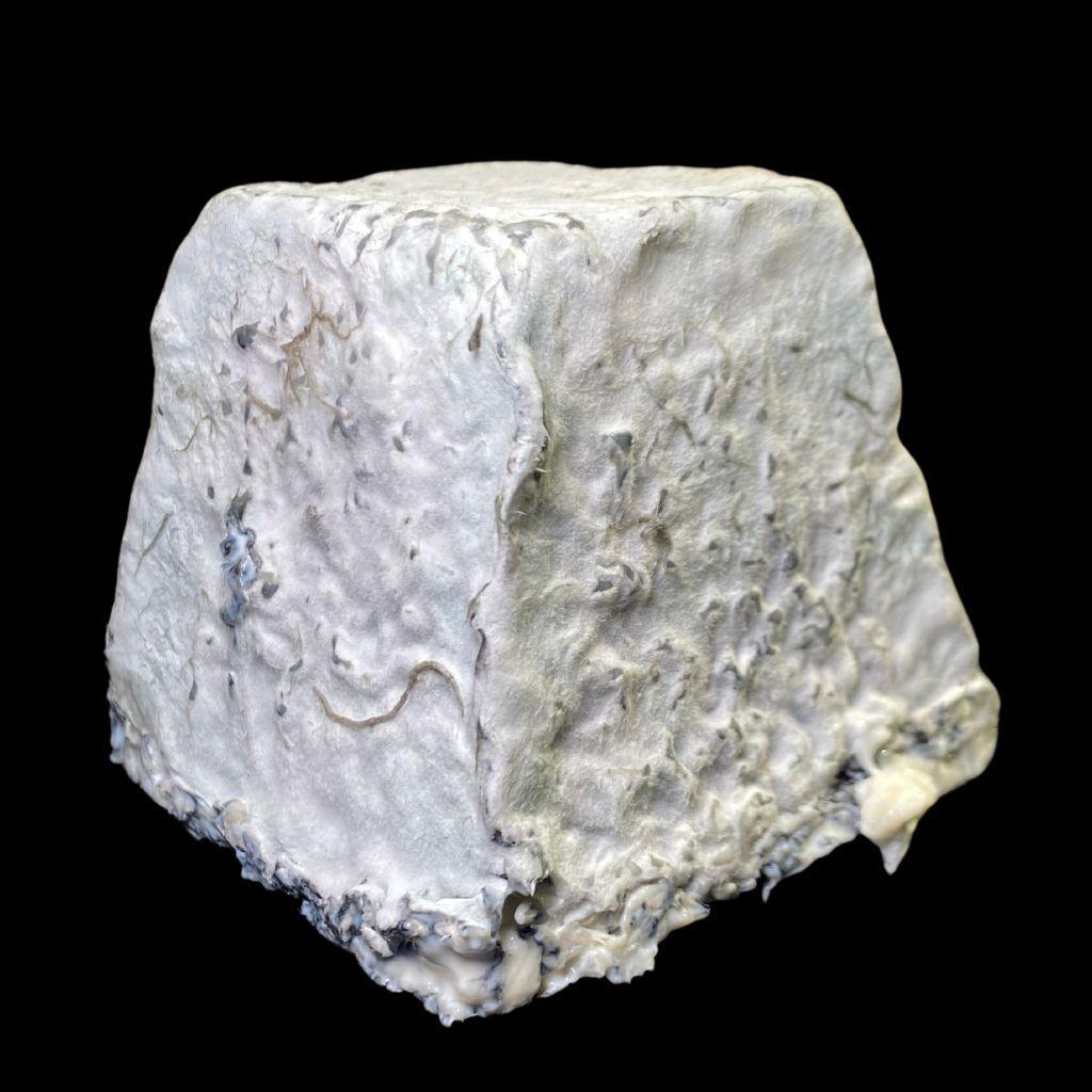 Pyramide de chèvre fermiere cendrée - Fromagerie du Château