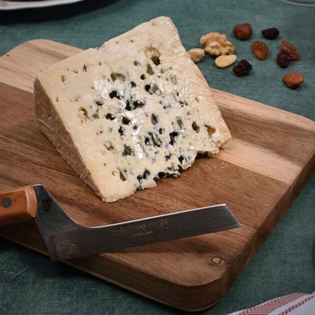 bleu-des-causses-fermier-aop-fromagerie-du-chateau - Fromagerie du Château
