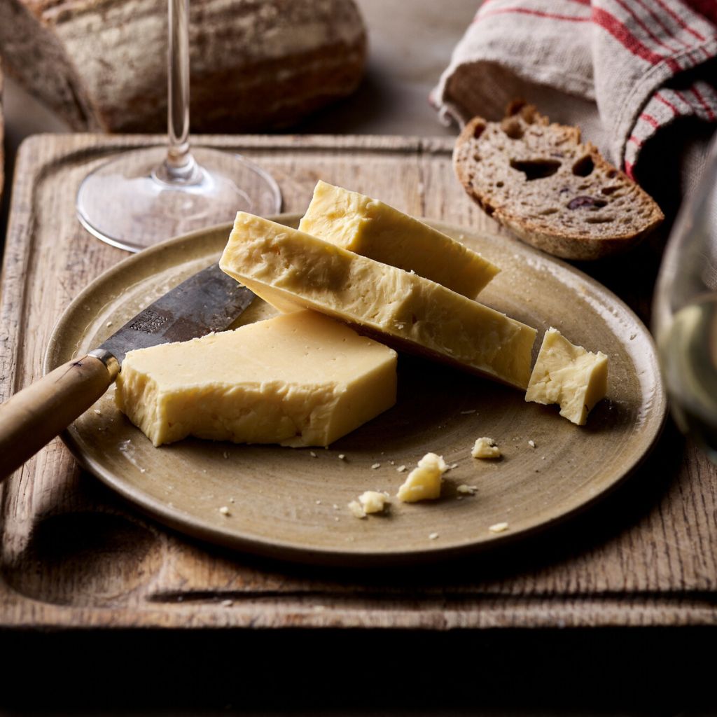 West Country Farmhouse Cheddar AOP - Fromagerie du Château