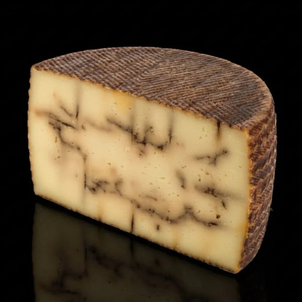Tomme de Brebis de la Mancha à l'Ail Noir