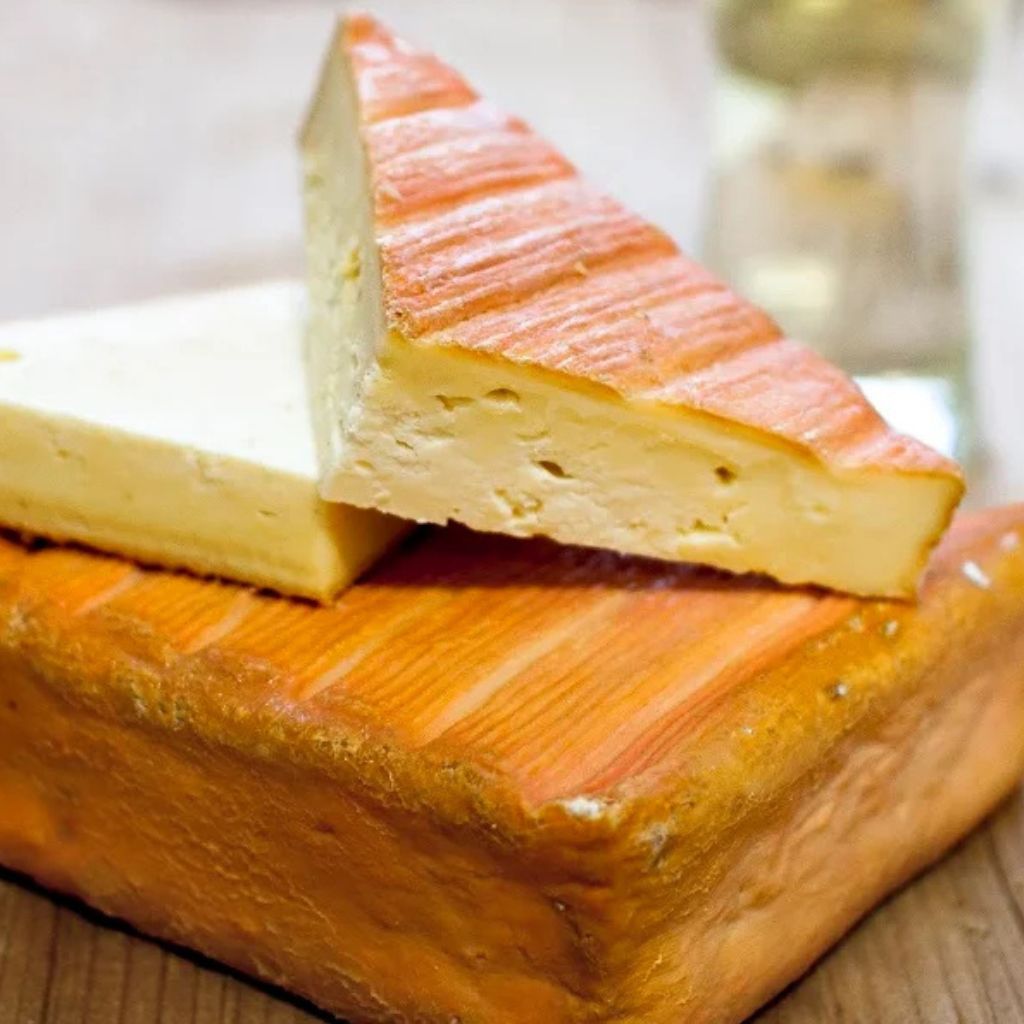 Maroilles Fermier AOP au lait cru - Fromage du Nord au Goût Puissant