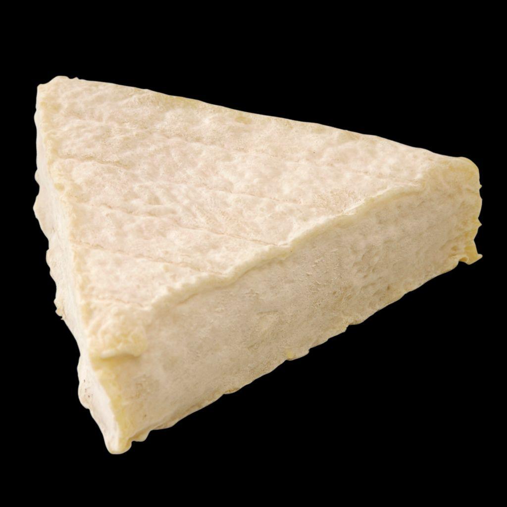 Tricorne Chèvre Fermier Charente-Maritime – Authentique &amp; Raffiné