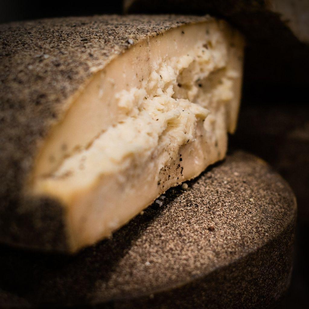 barricato-al-pepe-de-la-venetie-fromagerie-du-chateau-1 - Fromagerie du Château