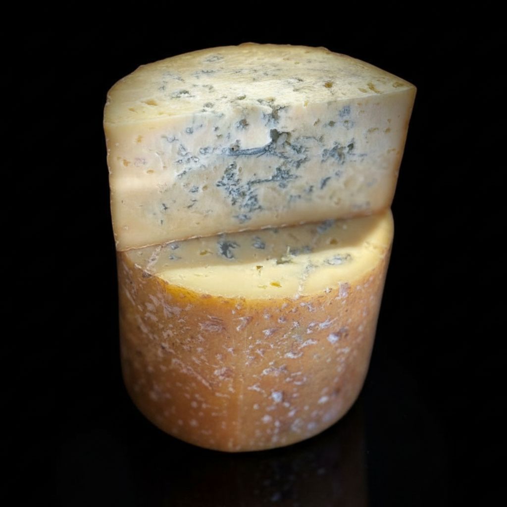 Fourme de Montbrison AOP Fermière au Lait Cru - Affinage Traditionnel