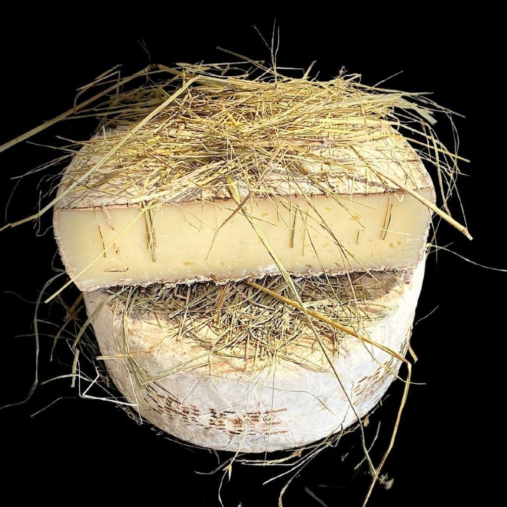 Tomme au foin fermière - Fromagerie du Château